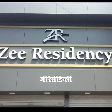 Zee Residency Hotel Mumbai Bagian luar foto