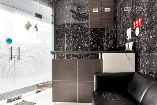Zee Residency Hotel Mumbai Bagian luar foto